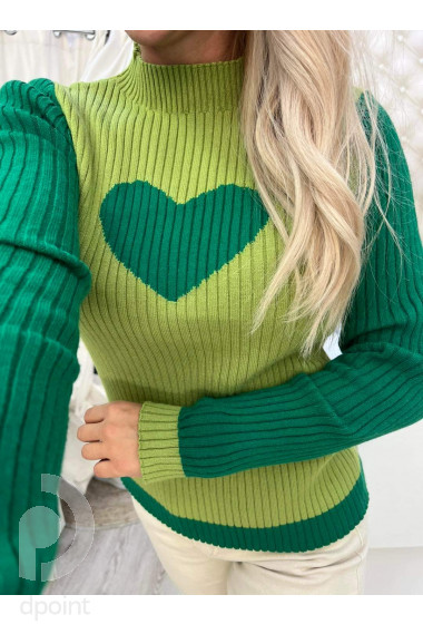 Страхотен дамски пуловер със сърце Люси