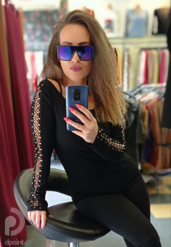 Дамска есенна блуза с ефектни ръкави Джена