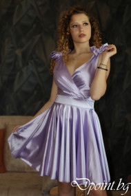 Стилна елегантна рокля от плътен сатен Katelyn
