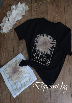 Свободна дамска тениска с цвете Briana