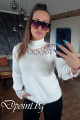 Красива дамска блуза с дантела на деколтето Нимана